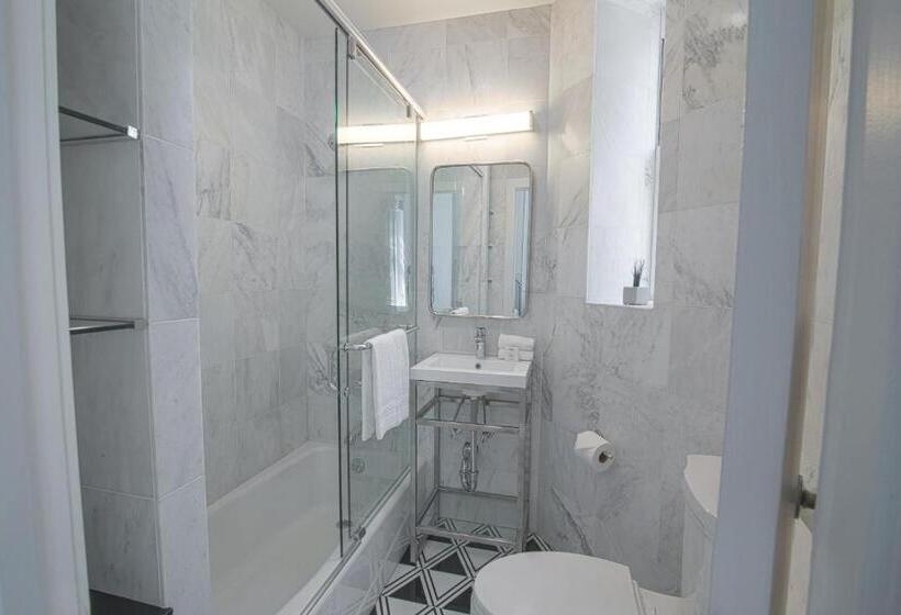 Standard Connecting Room, Belleclaire Central Park