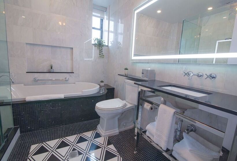 标准间带双人床, Belleclaire Central Park