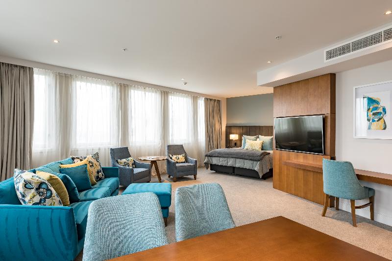 جناح جونيور كلاسيكى, Distinction Christchurch