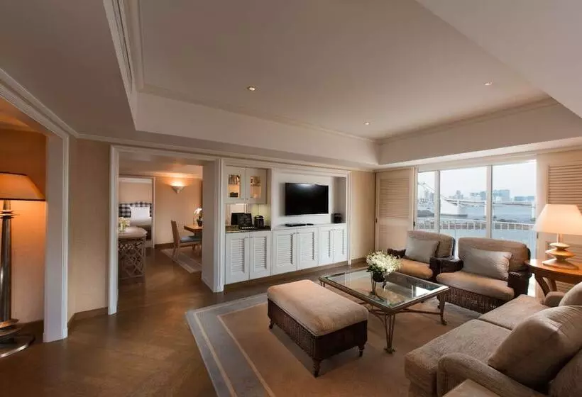 سوییت اجرایی, Hilton Tokyo Odaiba