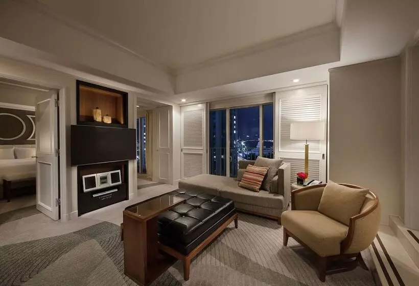 Suite with Terrace, Hilton Tokyo Odaiba