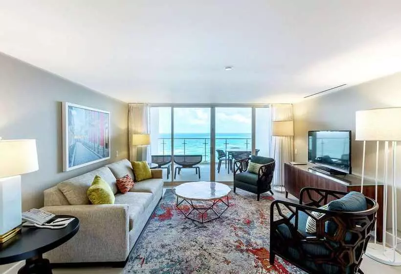 سوئیت با تخت بزرگ, Hilton Tokyo Odaiba