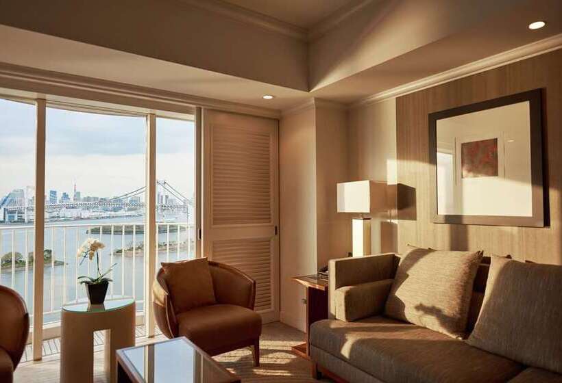 Люкс, Hilton Tokyo Odaiba