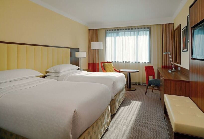 이그제큐티브 룸, Sheraton Zagreb