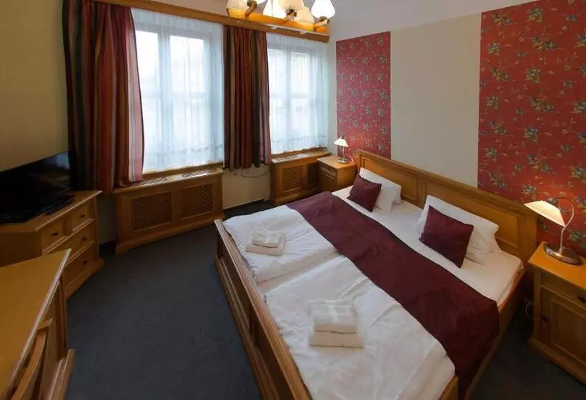 Quarto standard, Soudek