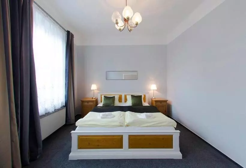 Suite, Soudek
