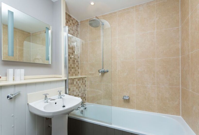 ファミリールーム, The Dog & Bear