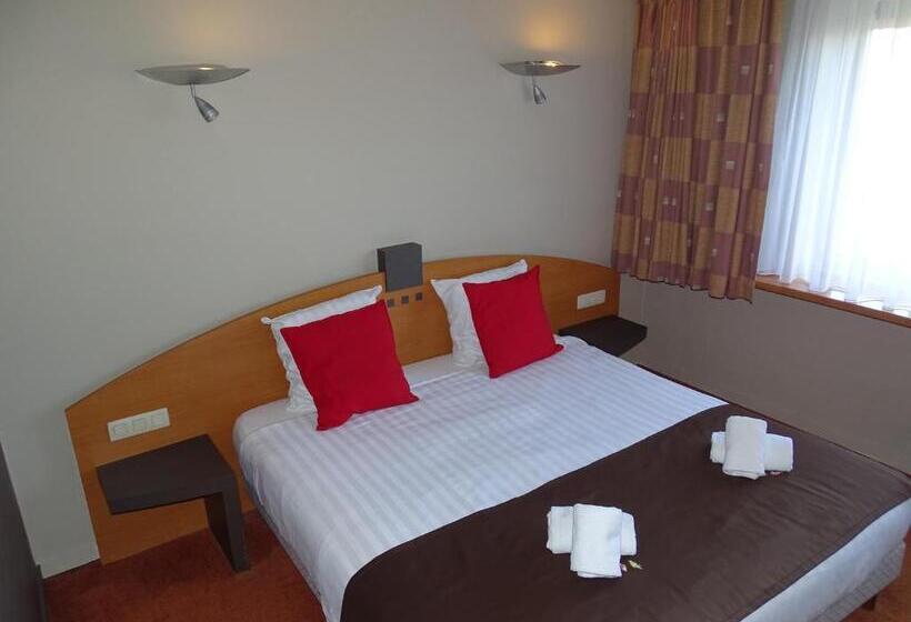 جناح جونيور, Sleep & Go Brussels Expo