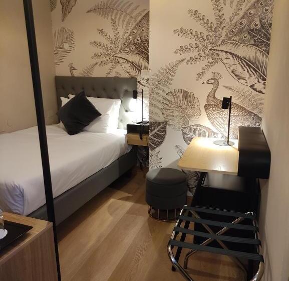 חדר סטנדרט יחיד, White