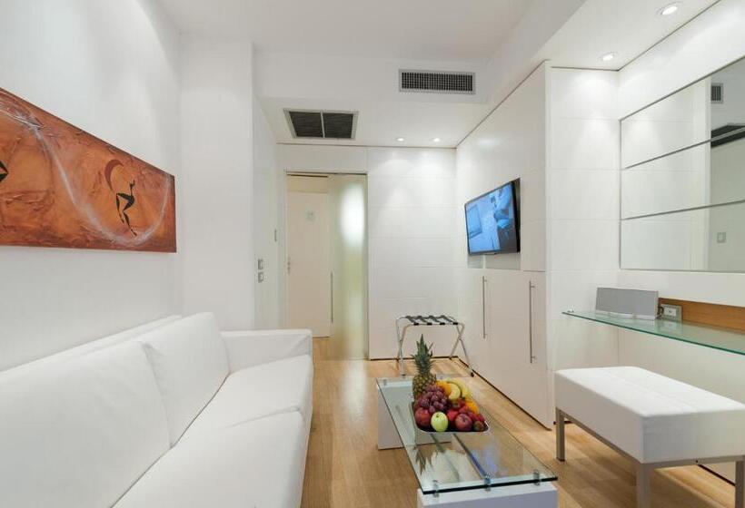 סוויטת ג'וניור, White