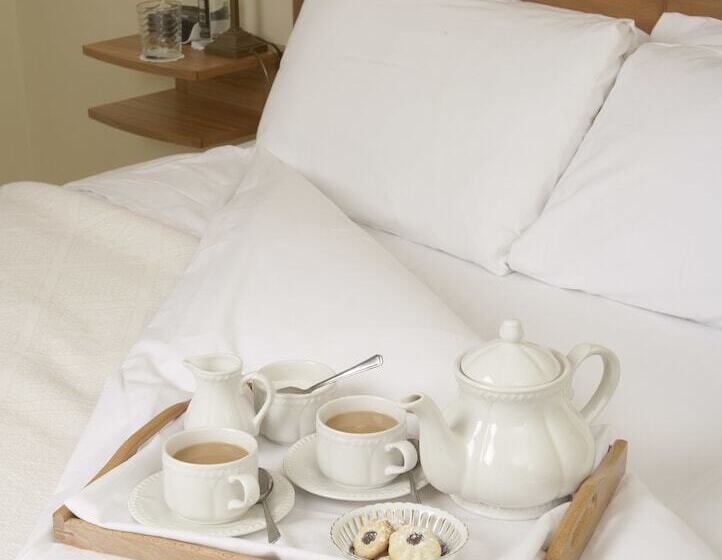 اتاق استاندارد, Yalbury Cottage