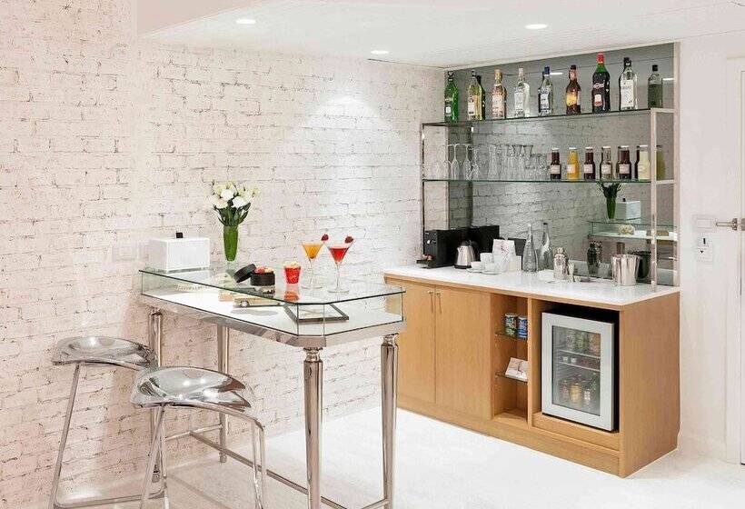 Suite, Pullman Bangkok Hotel G