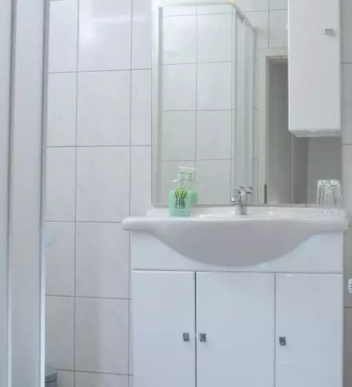 آپارتمان 2 خوابه, City Hotel Pension Brandenburg