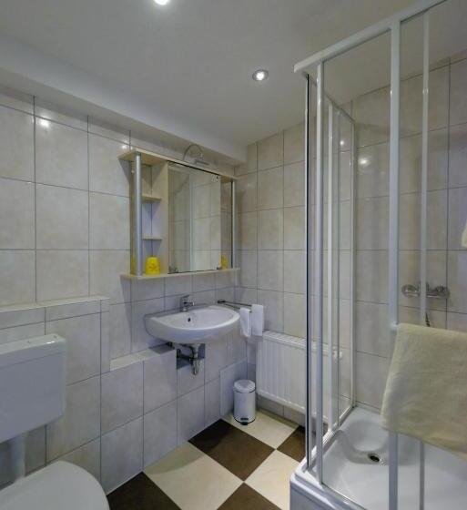 آپارتمان 1 خوابه, City Hotel Pension Brandenburg