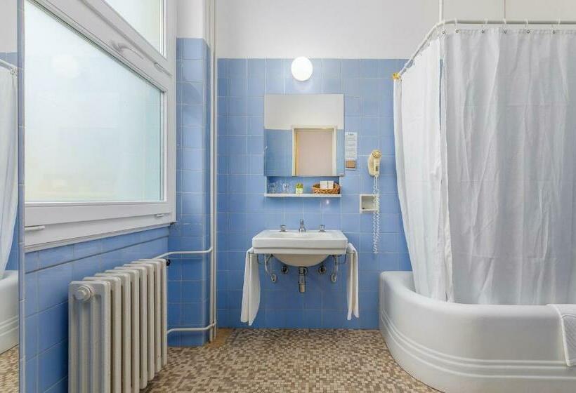 חדר סטנדרט נוף לגינה, Brijuni Rooms Karmen