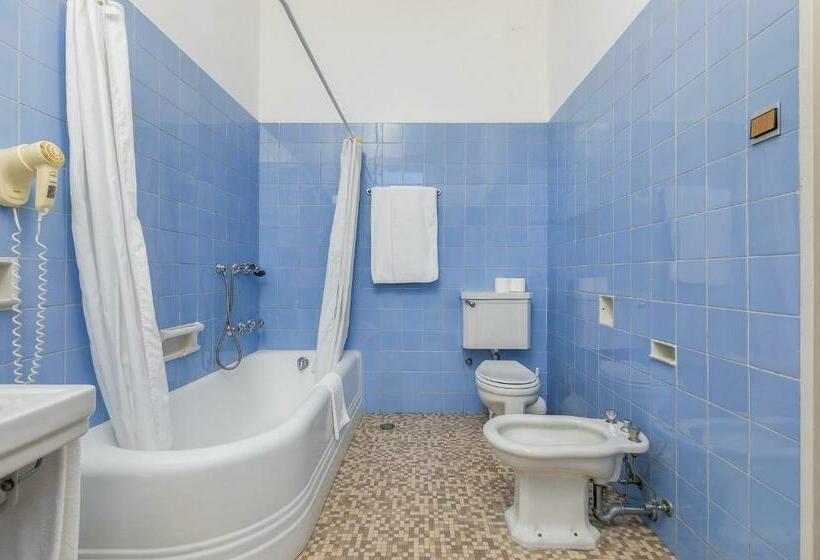 חדר סטנדרט נוף לגינה, Brijuni Rooms Karmen