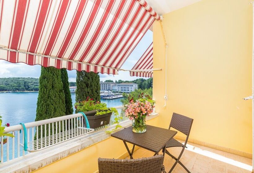 חדר סטנדרטי יחיד עם נוף לים, Brijuni Rooms Karmen