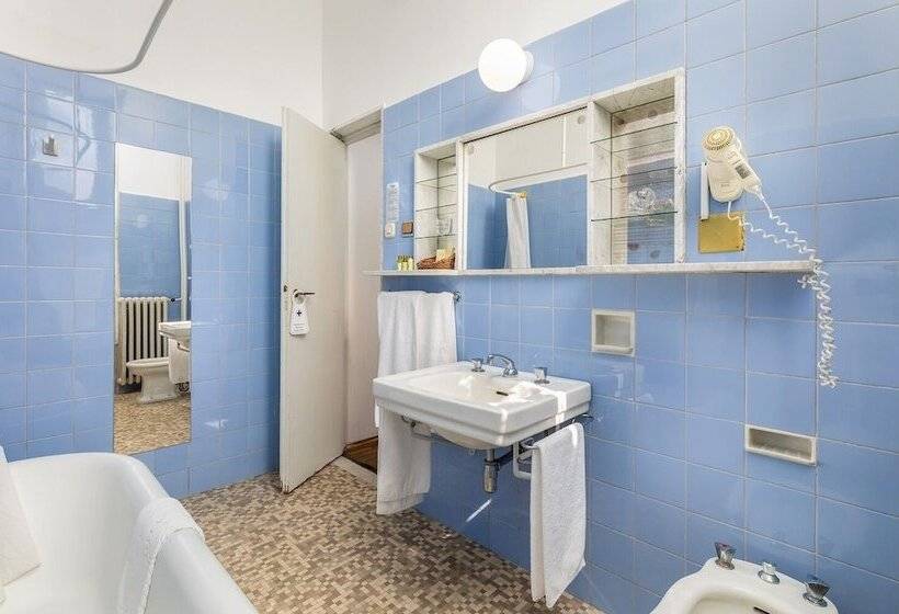 חדר סטנדרט נוף לים עם מרפסת, Brijuni Rooms Karmen