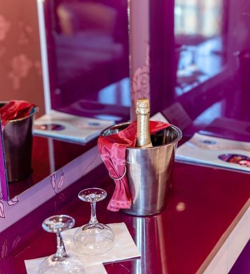 キングサイズベッドのスタンダードルーム, Erzsébet