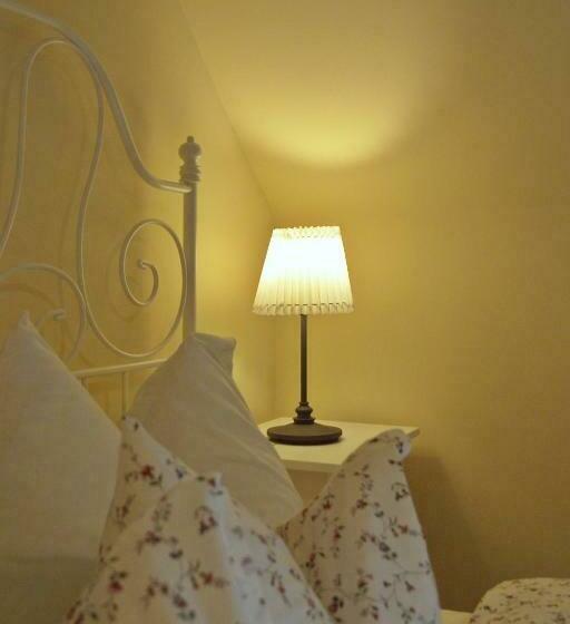 스탠다드 룸 킹사이즈 침대, Huber Panzió