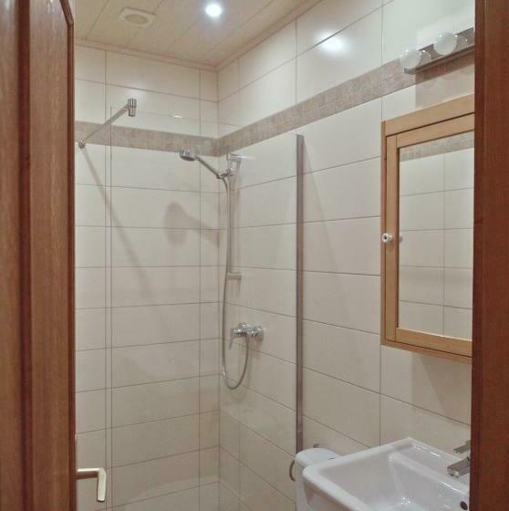 اتاق استاندارد با تخت بزرگ, Huber Panzió