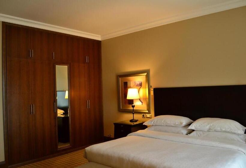 Классический Номер, Sheraton Khalidiya