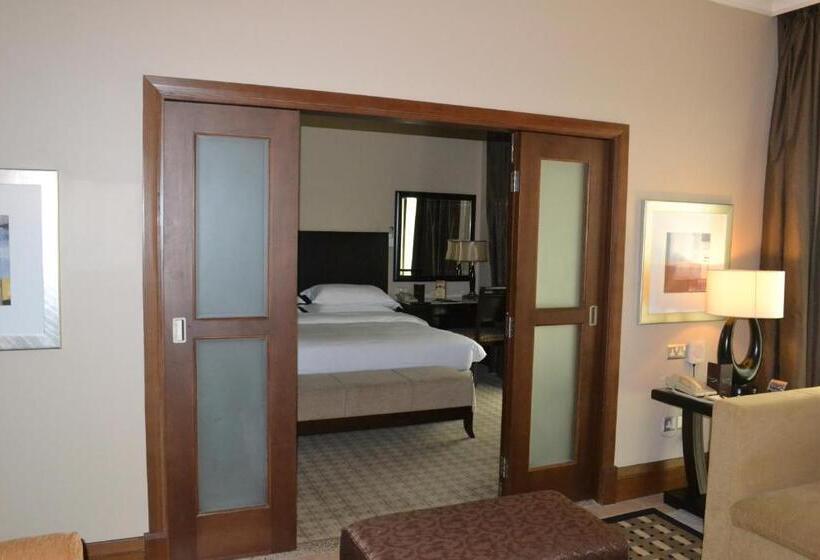 Полулюкс, Sheraton Khalidiya