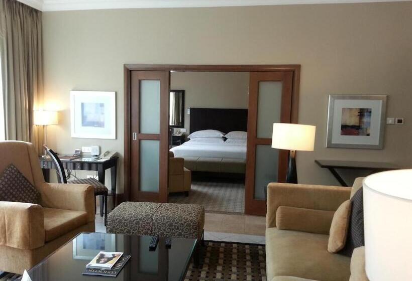 Люкс, Sheraton Khalidiya