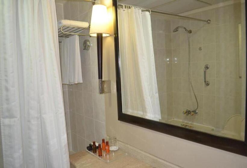 Люкс, Sheraton Khalidiya