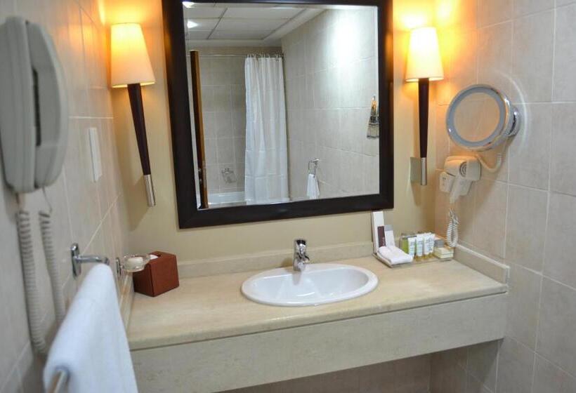 Люкс, Sheraton Khalidiya