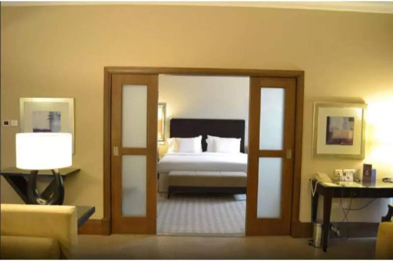 سوییت جونیور, Sheraton Khalidiya