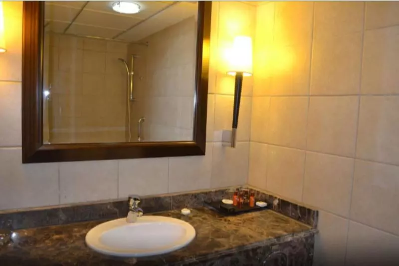 سوییت جونیور, Sheraton Khalidiya