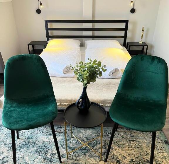 חדר סטנדרט עם מרפסת, Nussbaum Panzio