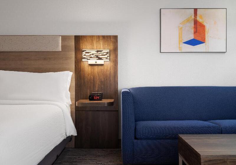 غرفة قياسية, Polonia Palace