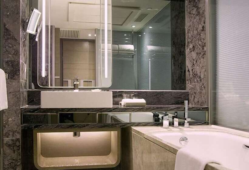 Habitación Deluxe, Royal Plaza