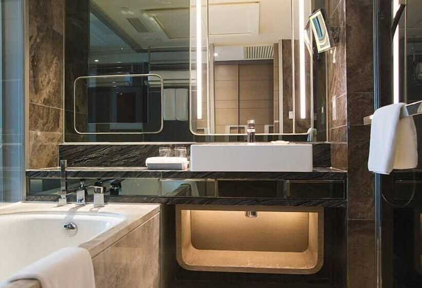 Habitación Deluxe, Royal Plaza