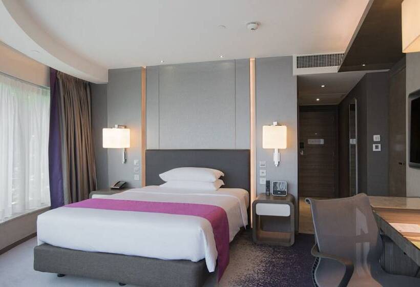 اتاق سوپریور, Royal Plaza