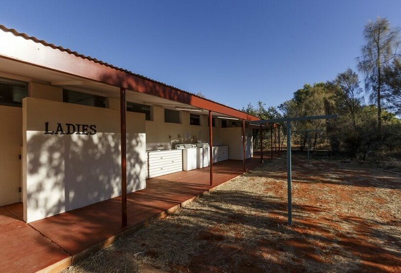 חדר מוזל מקלחת משותפת, Discovery Resorts   Kings Canyon