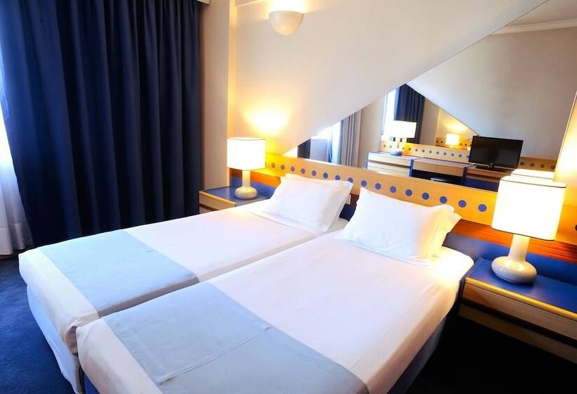 Quarto Estandar, 3k Barcelona