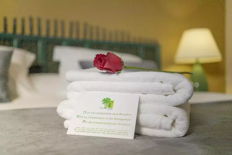 اتاق اکونومی, Agadir Beach Club