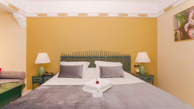 이코노미 룸, Agadir Beach Club