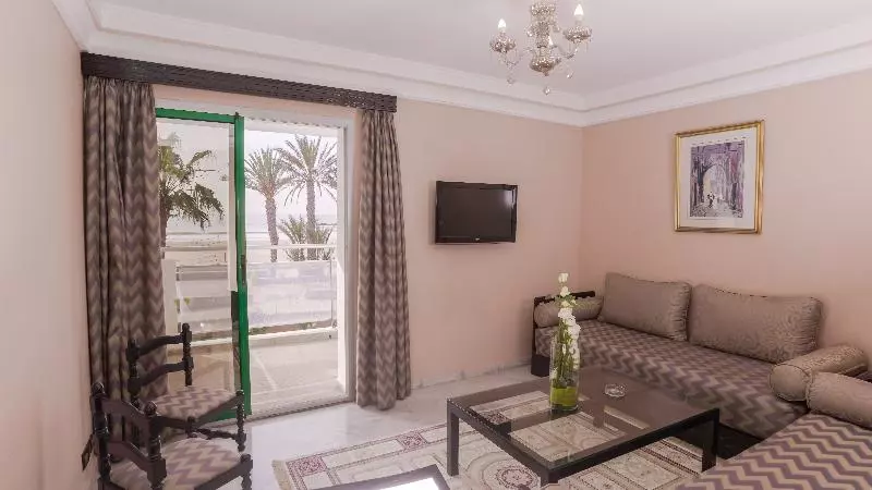 سوییت دوبلکس, Agadir Beach Club