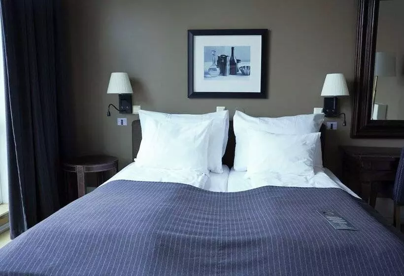 اتاق لوکس, Clarion Collection Hotel Bastion