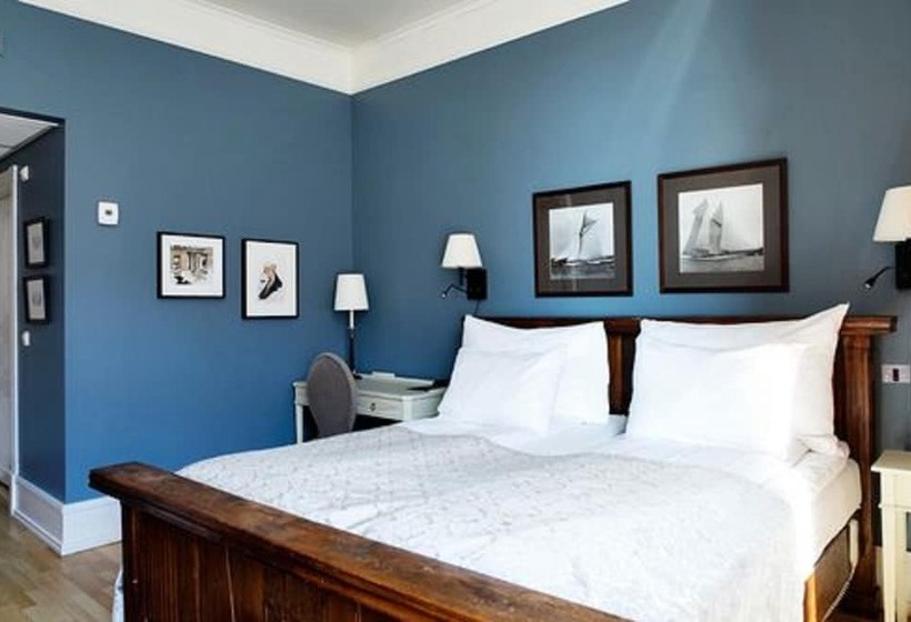 اتاق لوکس, Clarion Collection Hotel Bastion