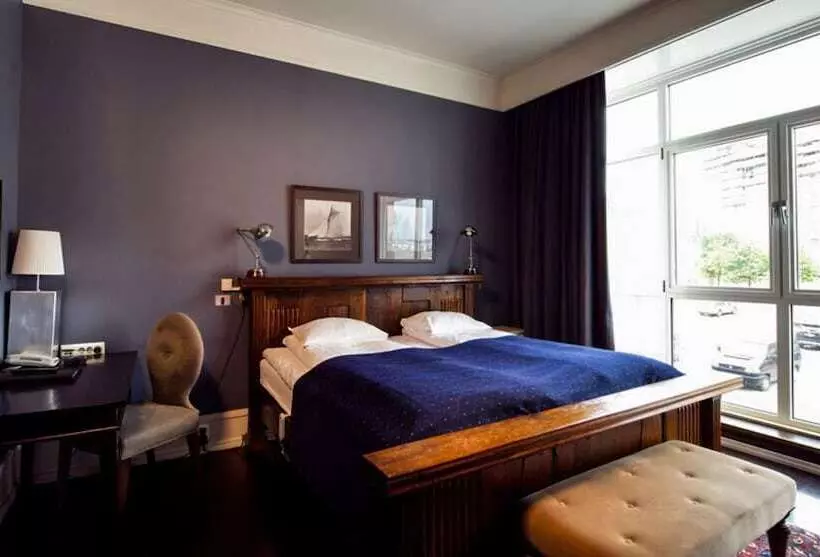 اتاق لوکس, Clarion Collection Hotel Bastion