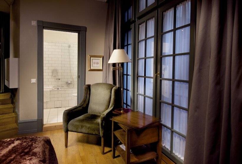 اتاق لوکس, Clarion Collection Hotel Bastion