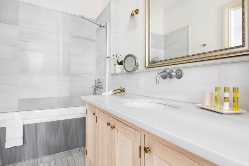 غرفة قياسية سرير كينج, Days Inn By Wyndham Great Falls