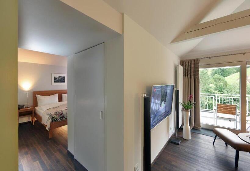 סוויטת ג'וניור עם מרפסת, Hof Weissbad