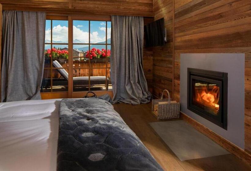 豪华套房, Hostellerie Du Pas De L Ours Relais Et Châteaux