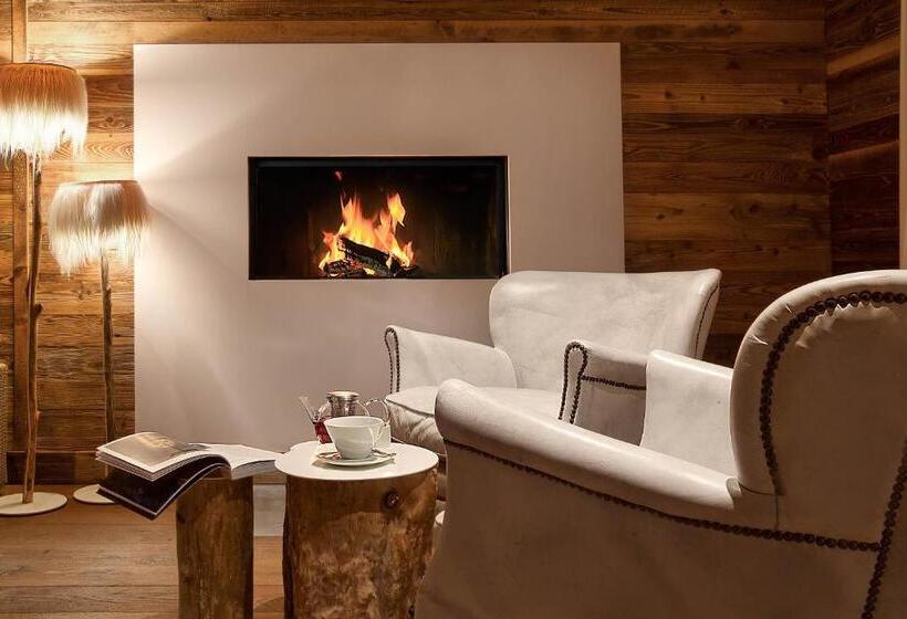 سوییت لوکس, Hostellerie Du Pas De L Ours Relais Et Châteaux
